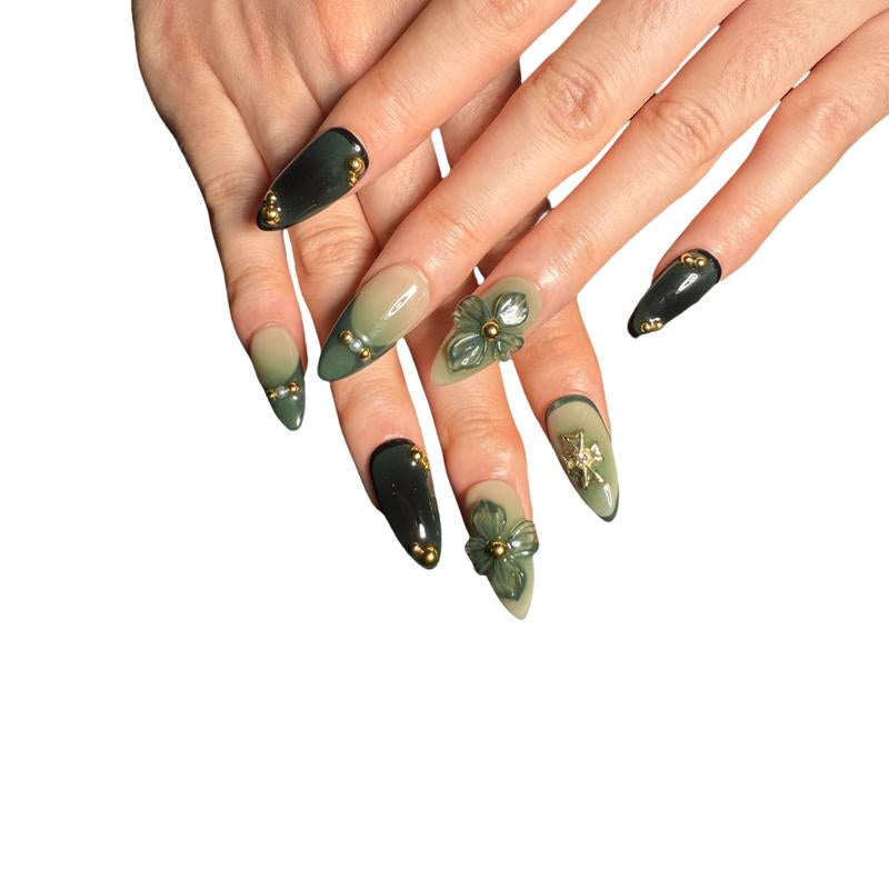 Nailcoldan Handmade Christmas Day Nails 100% Handcrafted 3D Press-On Reusable Salon-Quality 2025 New 10PCS Glitter Base French Tip Eco-Friendly Gel Extension Argentine